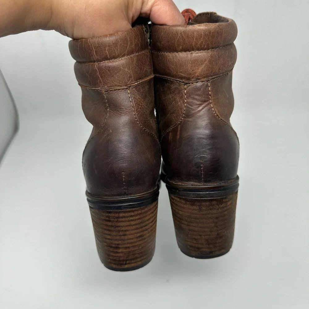 Born Women's Descent Brown Booties Sz 9.5M